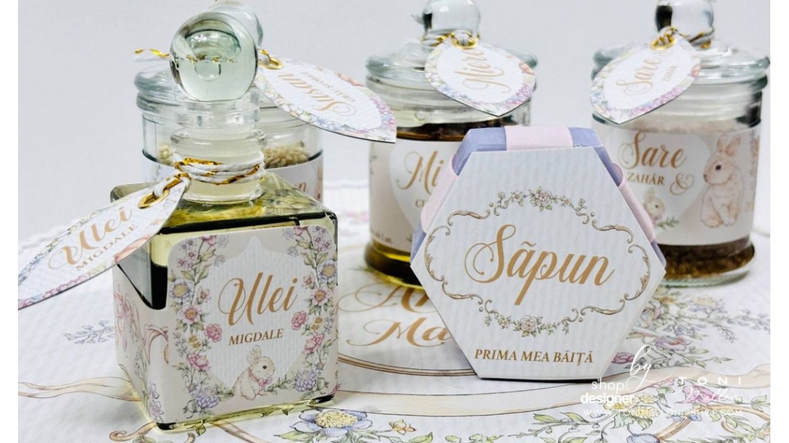 Set Prima Băiță cu Nașii după Botez Belle Époque Floral Garden 24